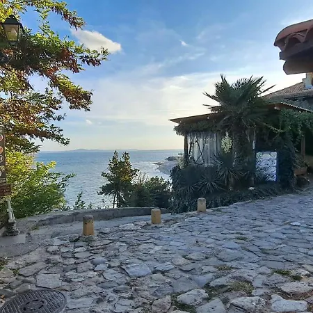 Daisy Grand Kamelia 公寓 *